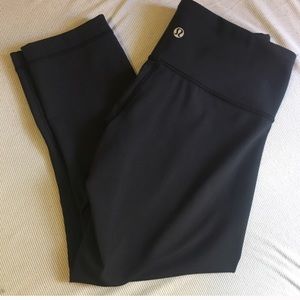 1-DAY SALE! Lululemon wunder under crop leggings